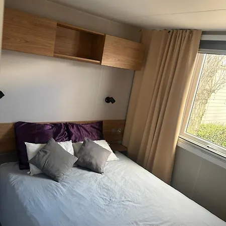 Mobile 6-8 Personnes La Carabasse A Campsite